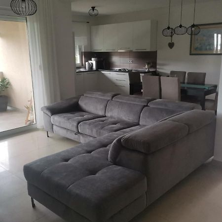 Apartman Ana Kampor Ngoại thất bức ảnh