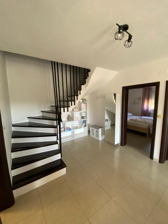Apartman Ana Kampor Ngoại thất bức ảnh