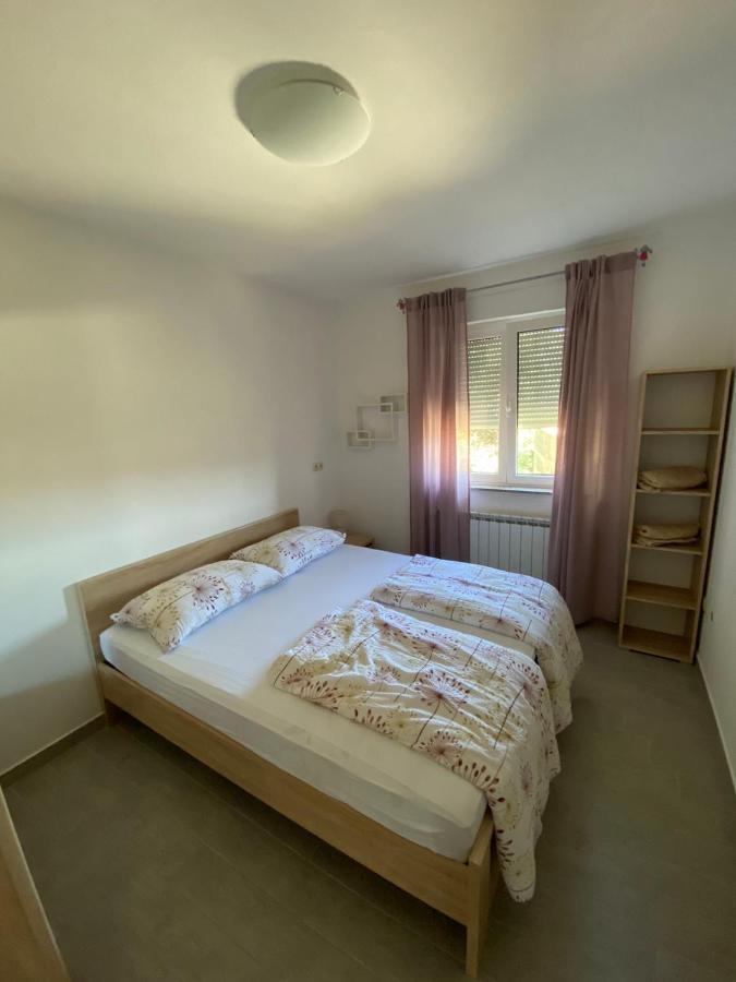 Apartman Ana Kampor Ngoại thất bức ảnh