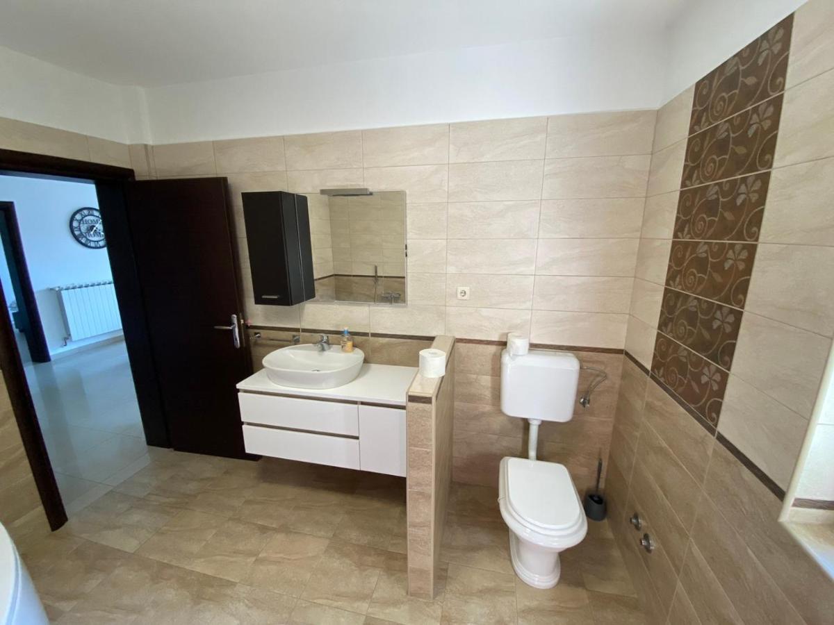 Apartman Ana Kampor Ngoại thất bức ảnh
