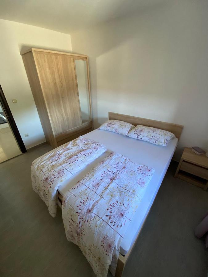 Apartman Ana Kampor Ngoại thất bức ảnh